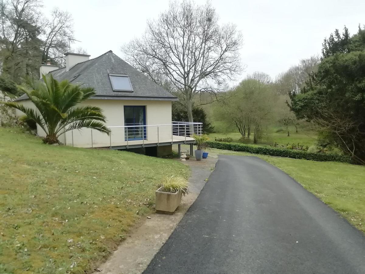 La Maison Au Bord De L'Eau Plouigneau 外观 照片