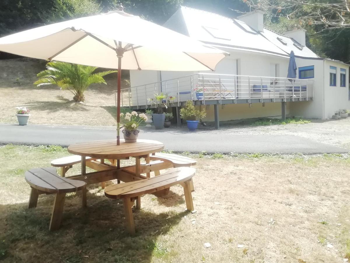La Maison Au Bord De L'Eau Plouigneau 外观 照片